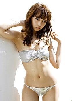 Arisa Komiya
